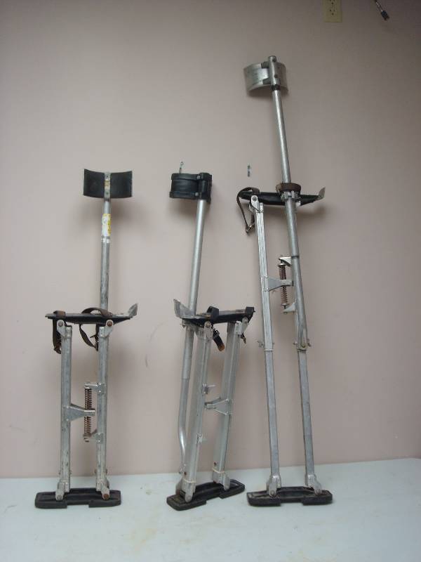 lot 98 image: Lot Of Metal Painting Stilts, Used, Show Wear
