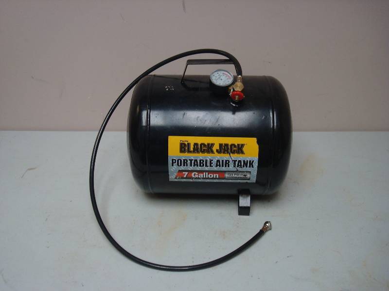 lot 105 image: Portable Air Tank, Broke, Hose Has Leak, Gauge Dial Loose