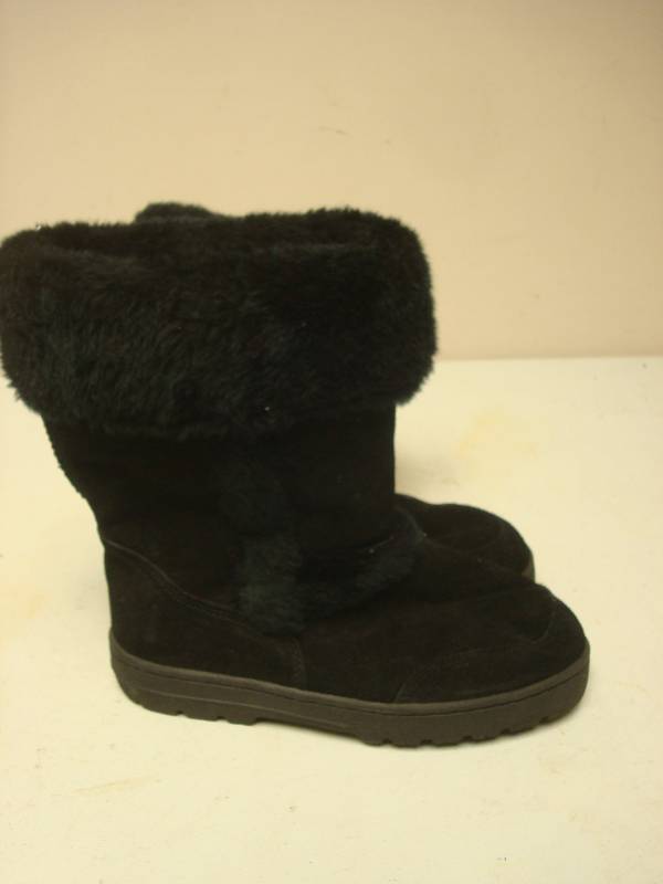 lot 112 image: Pair Of Womens Leather Boots, Size 8m, Used