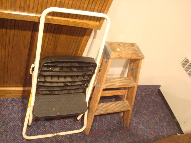 lot 130 image: Step Ladder And Stool, Used, Show Wear