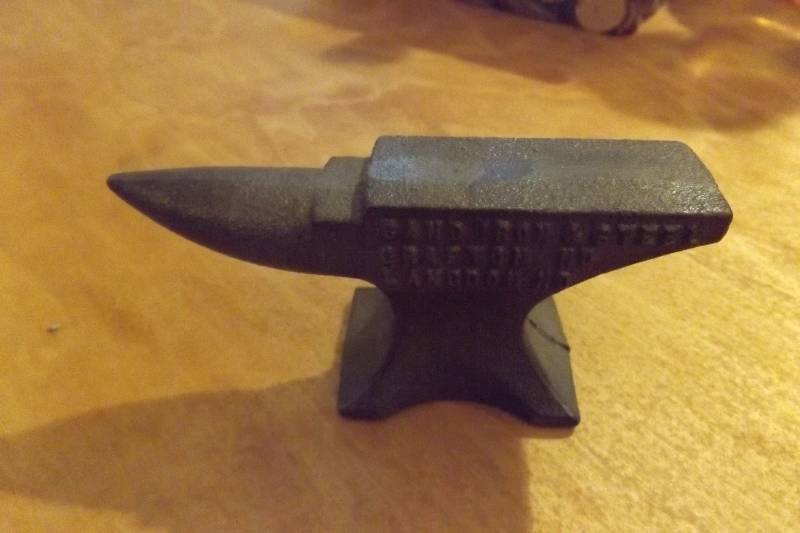 mini anvil