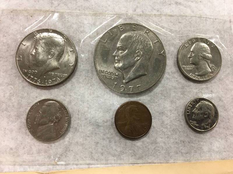 1976-1776, 1977 Coin  Set