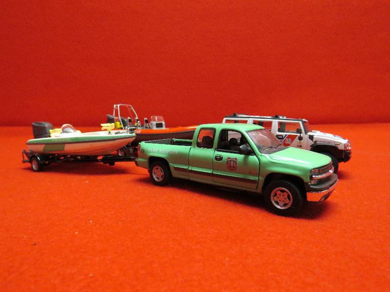 lot 31 image: Collectible Trucks and Boats