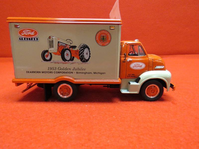 lot 43 image: Vintage Ford Truck