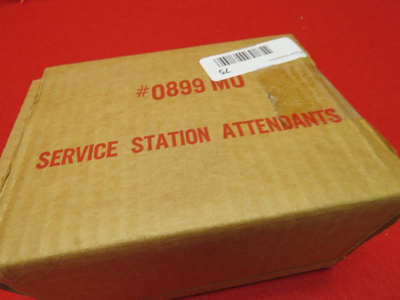 lot 75 image: Vintage Plastic Cars