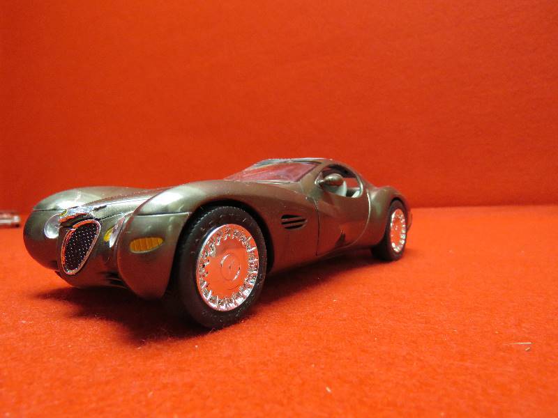 lot 93 image: Collectible Chrysler