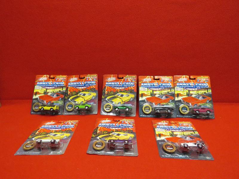lot 119 image: Johnny Lightning Collectibles