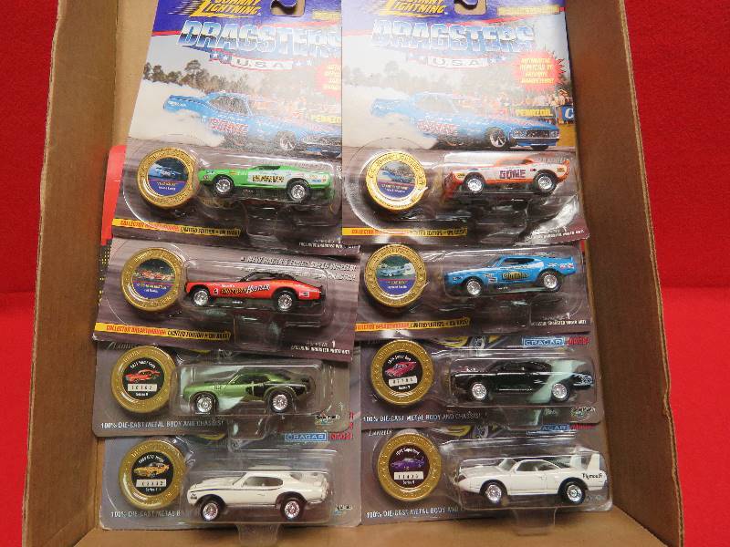 lot 125 image: Johnny Lightning Collectibles