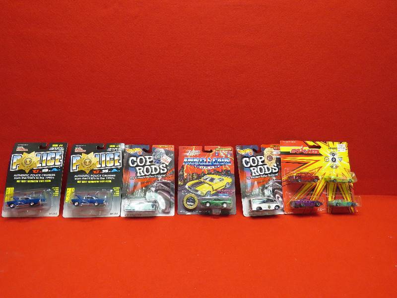 lot 130 image: Toy Car Collectibles