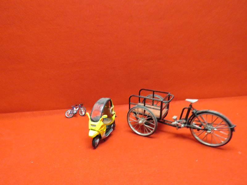 lot 131 image: Vintage Toy Bikes
