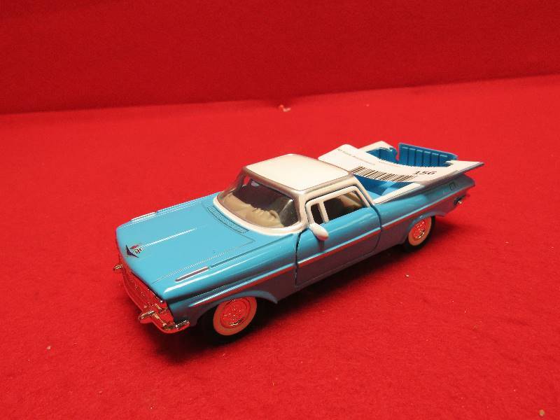 lot 156 image: Collectible Tootsie Toy