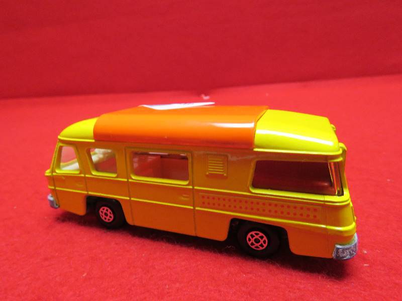lot 159 image: Collectible Matchbox