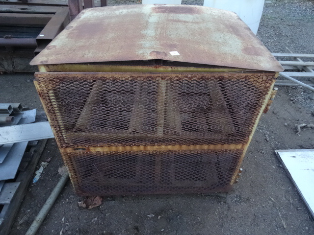 lot 261 image: Steel Propane Tank Cabinet