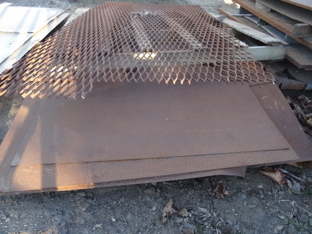 lot 274 image: 14 Gauge Sheet Metal 120 X 48