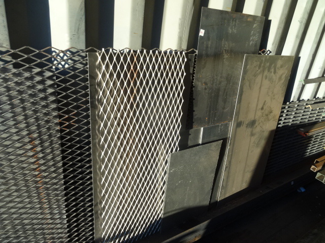 lot 294 image: Expanded Metal, Sheet Steel,