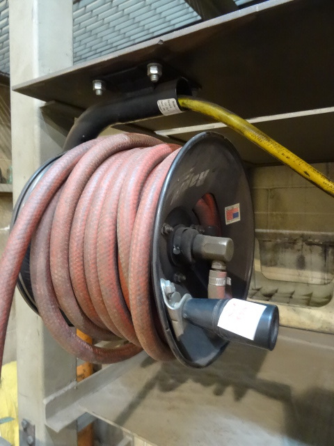 lot 38 image: Rapid Reel Hose Reel.