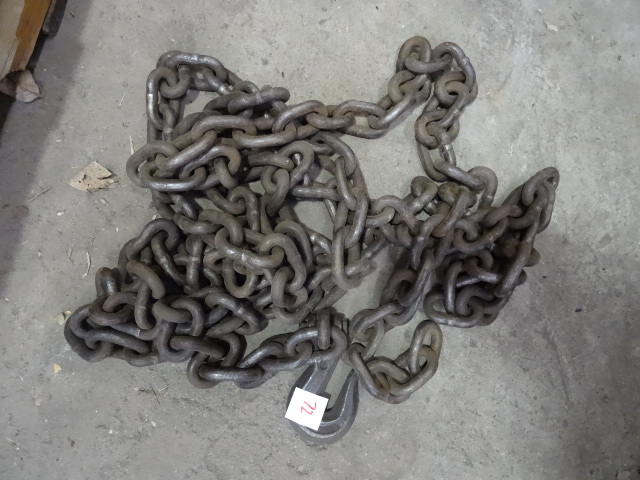 lot 72 image: Heavy Duty Log Chain Only 1 Hook
