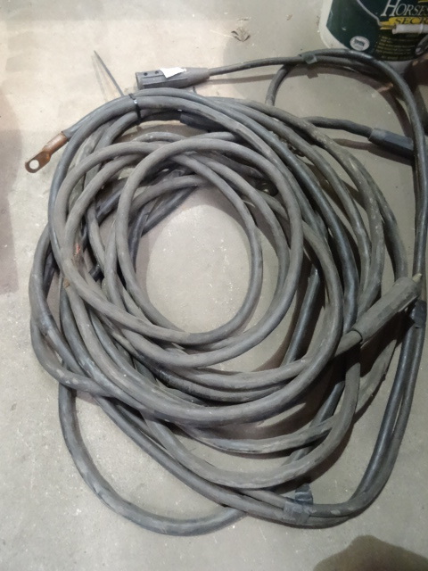 lot 82 image: Misc Welding Cables