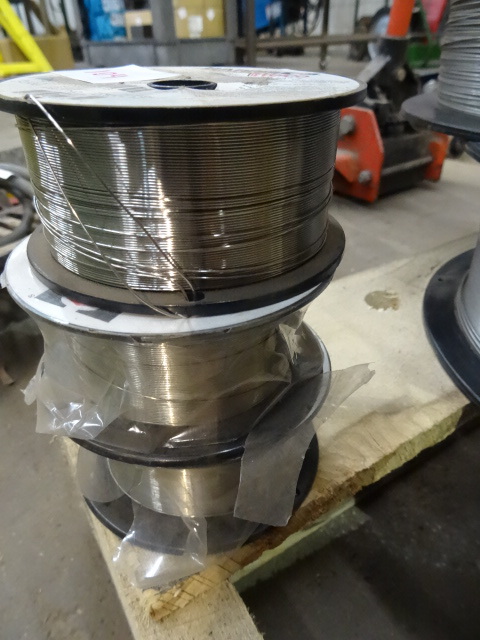 lot 104 image: ER 308L .025 Stainless Welding Wire
