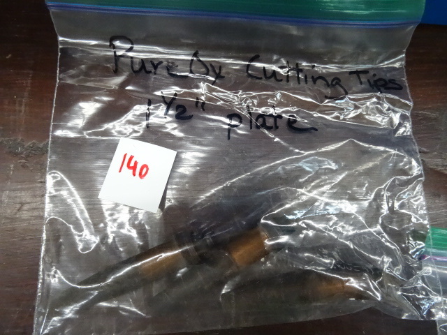 lot 140 image: Purox Cutting Tips. Please Look at Pics. For Specs