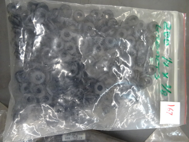 lot 167 image: 200 Grommets. 14 X 38