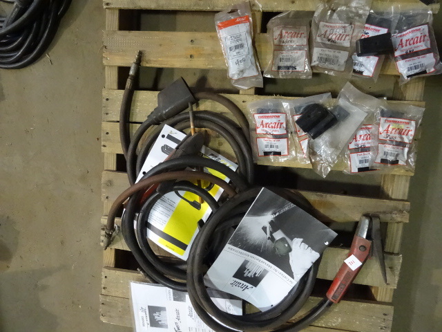lot 221 image: Tweco Arc Air Carbon Arc Leads