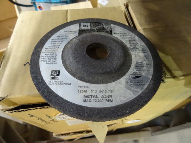lot 355 image: 5 X 14 X 78 Grinding Wheels Qty 25