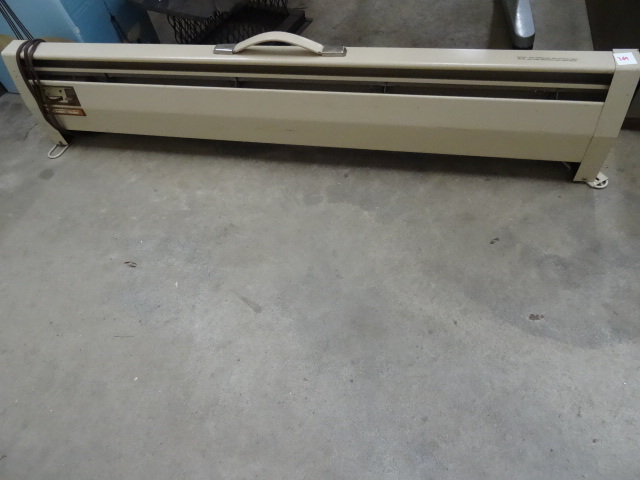 lot 369 image: 48 Portable Base Board Heater