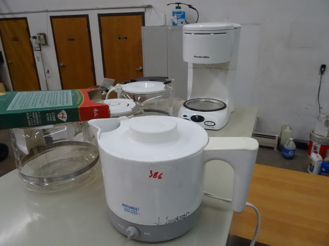 lot 386 image: Proctor Silex Coffee Maker