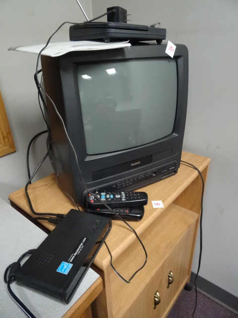 lot 389 image: Symphonic TV VCR with HD TV