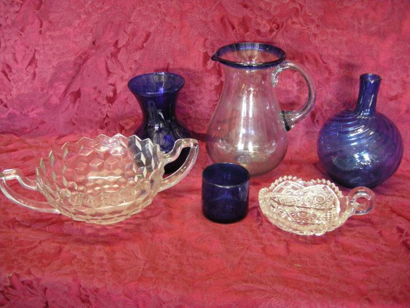 lot 29 image: Vintage Glass - Cobalt
