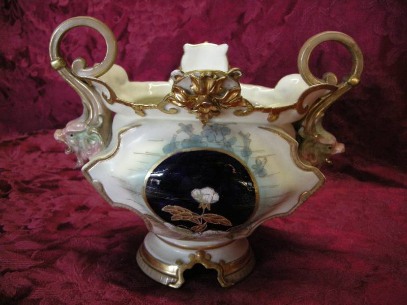 lot 15 image: Antique Porcelain Robert Hanke Austria VaseBowl