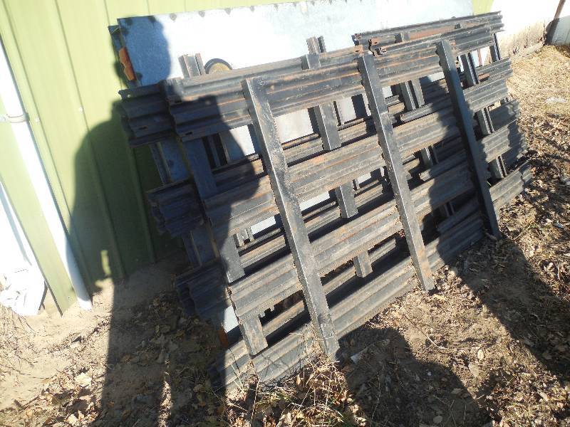 lot 73 image: FLAT BED SIDES RAILS