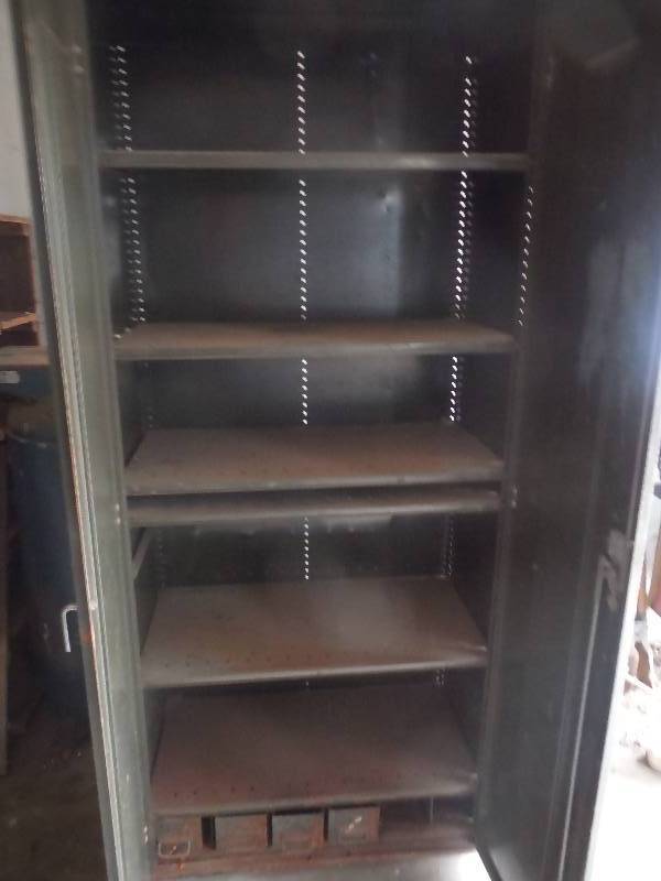 lot 90 image: STORAGE CABINET