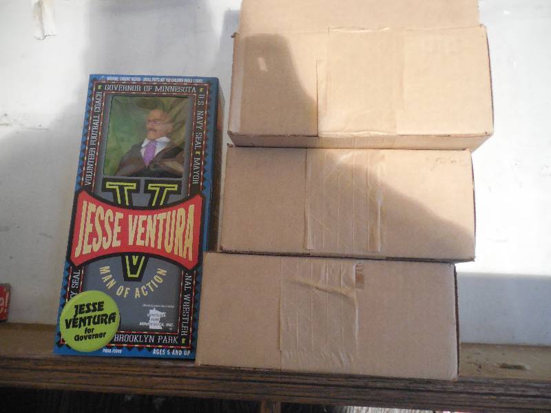 lot 130 image: 3 JESSE VENTURA ACTION FIGURES