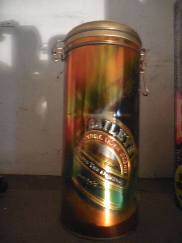 lot 143 image: BAILEYS METAL TIN CAN