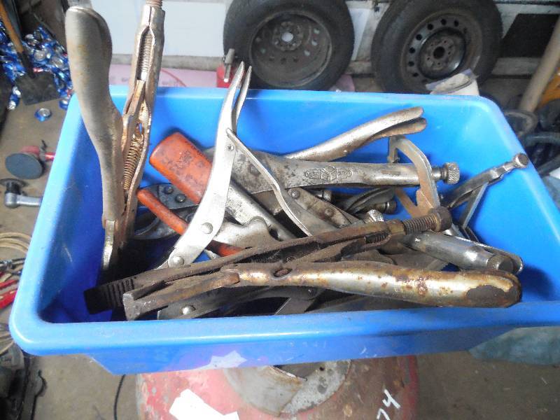 lot 177 image: LOT OF TOOLS