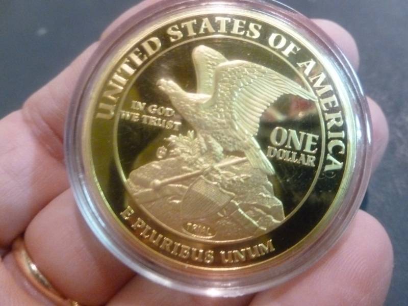 lot 5 image: Collector Coin