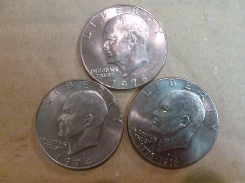 lot 10 image: Eisenhower Dollar