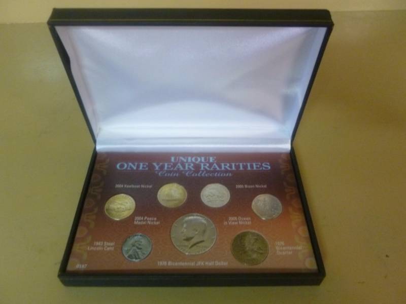 lot 14 image: Collector Coins