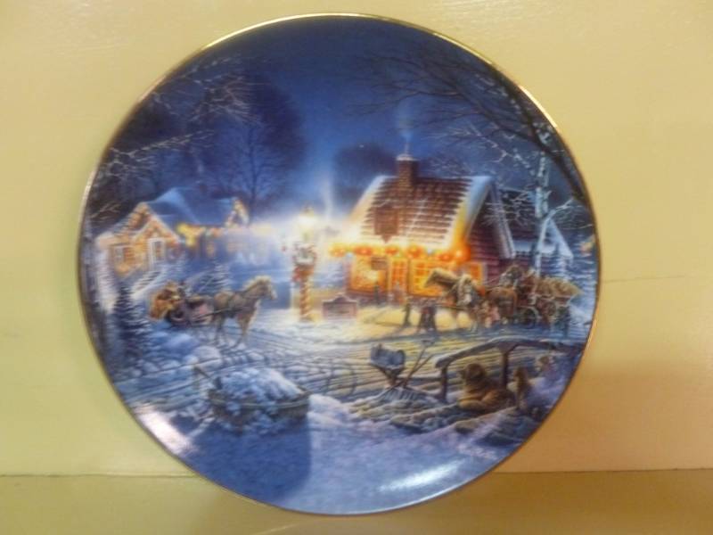 lot 29 image: Terry Redlin Plate Decoration