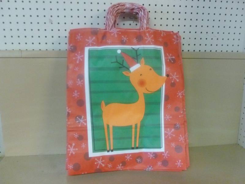 lot 143 image: New Holiday Gift Bags