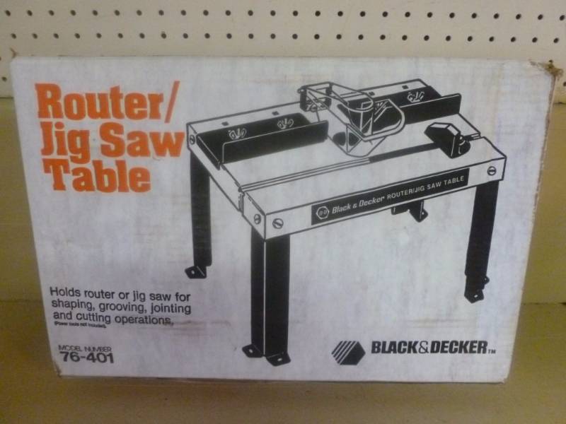 BLACK AND DECKER ROUTER TABLE 76-400, W.L.A.R WAREHOUSE LIQUIDATION PART  2***HALTOM CITY***