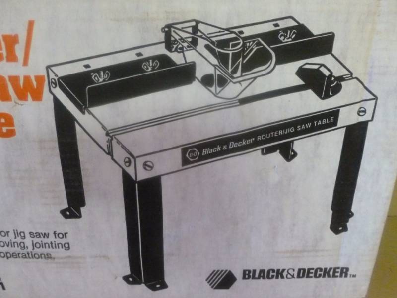 BLACK AND DECKER ROUTER TABLE 76-400