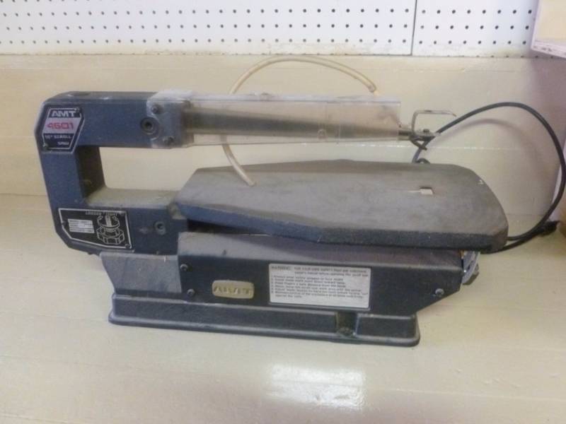lot 156 image: Scroll Saw