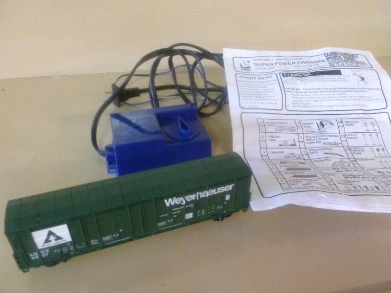 lot 189 image: HO Scale Train Car