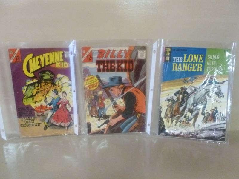 lot 198 image: Vintage Comic Books