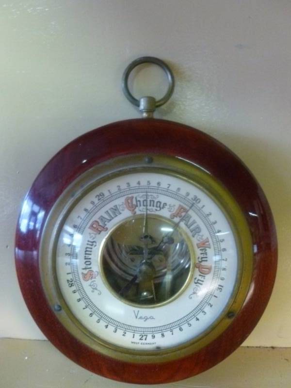 lot 244 image: Vintage Barometer