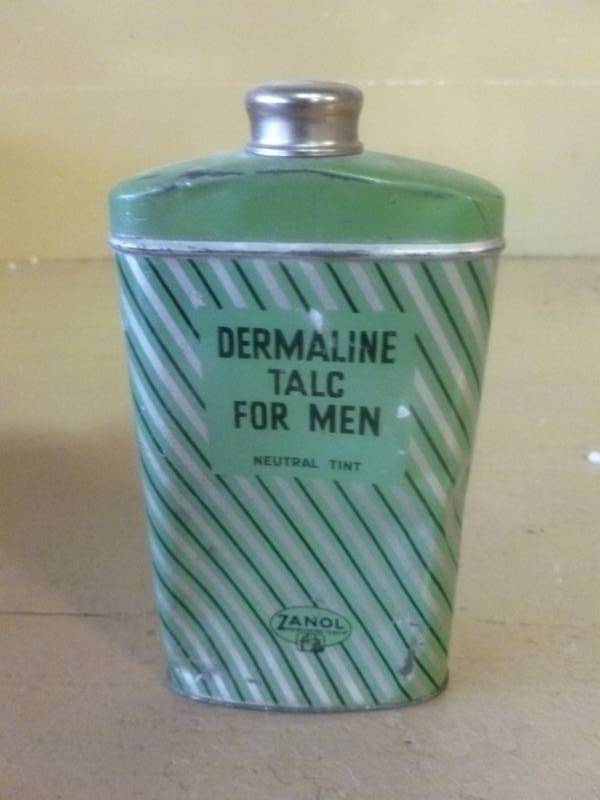 lot 272 image: Vintage Metal Container