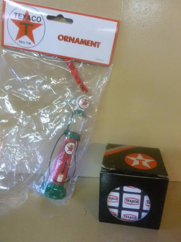 lot 300 image: Texaco Collectible